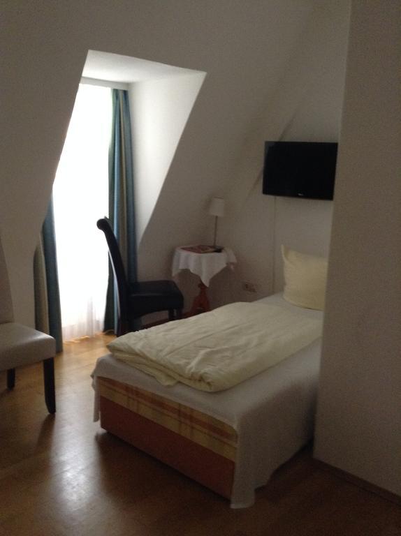 Zum Pfalzgrafen Hotel